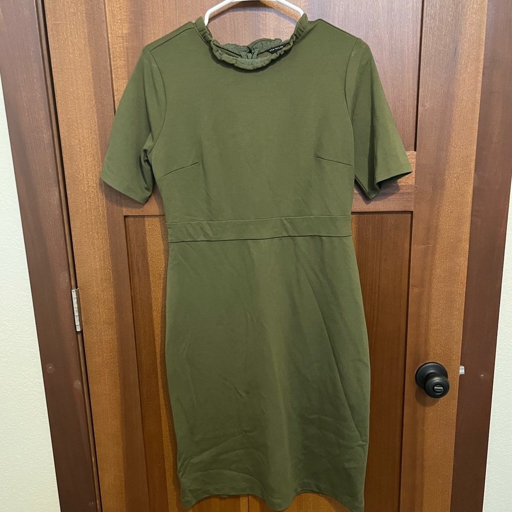 Ann Taylor Size 4 Hunter Green Dress